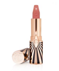 Son Charlotte Tilbury In Love with Olivia